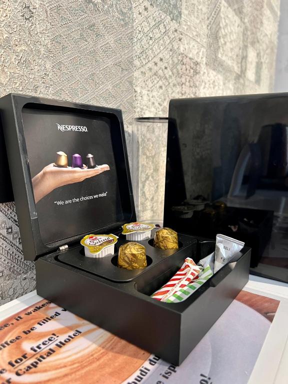 Capital Hotel Garni - Resim 11