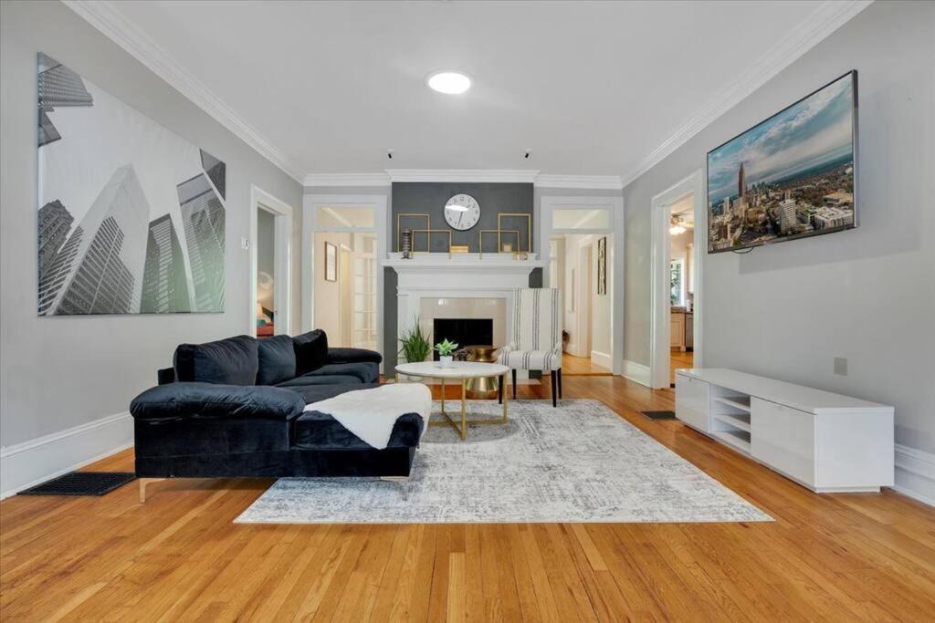 Piedmont Park Atlantic Station First Class, Atlanta (updated prices 2024)