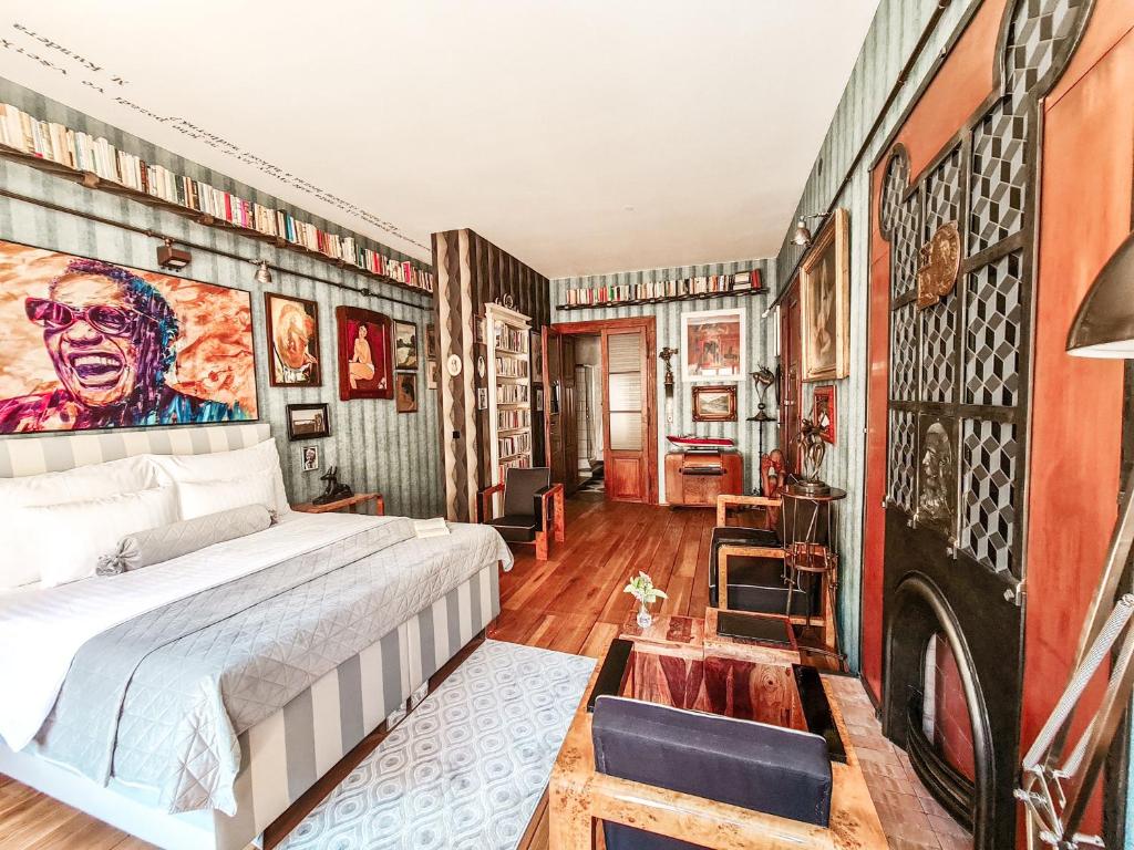 Divná pani Luxury Gallery Rooms - Deluxe King Room - Galeria Modern