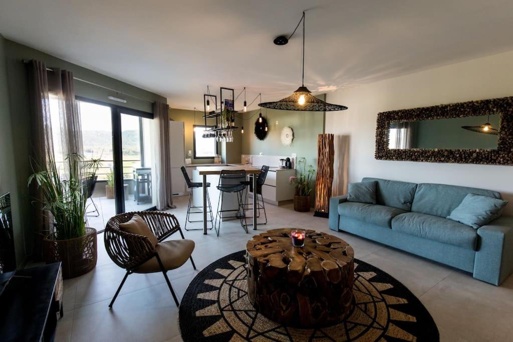 Posedenie v ubytovaní Stanatura Appt 2 chambres vue panoramique #INDENO