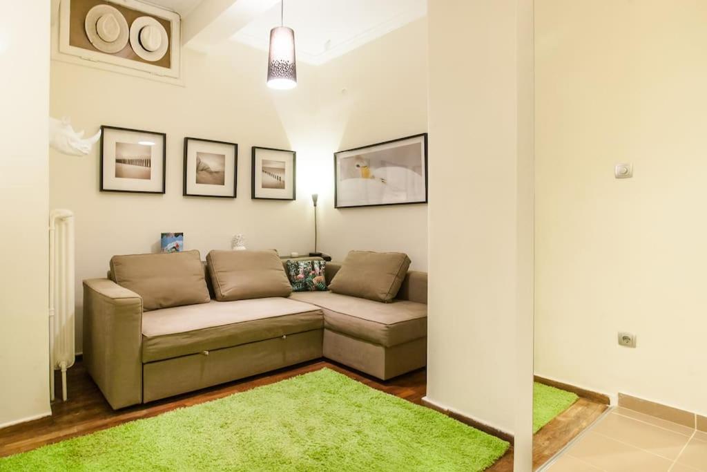 Acropolis Steps, City Apartment
