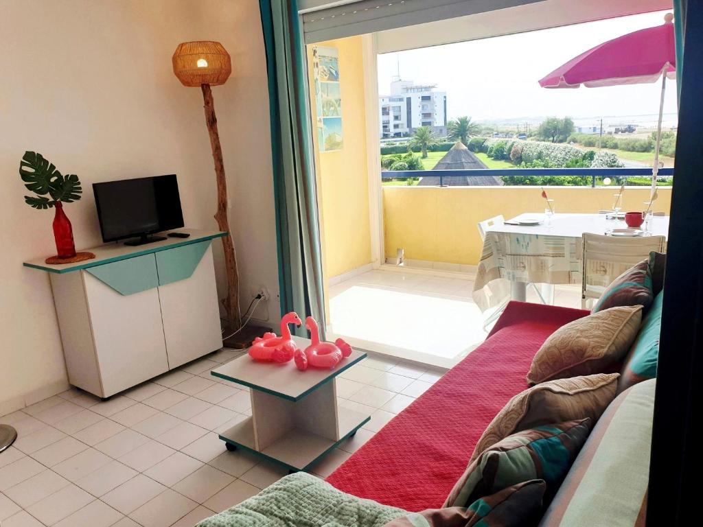 Balkón alebo terasa v ubytovaní SAVANNA BEACH I Joli T2 piscine vue mer Cap d'Agde