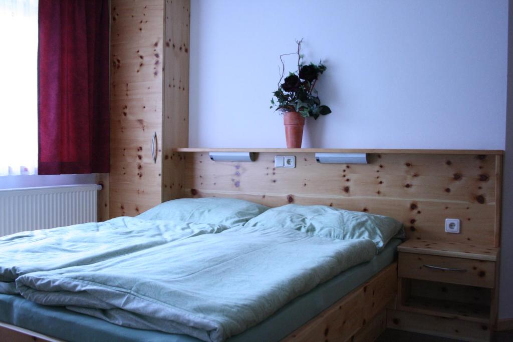 Postel nebo postele na pokoji v ubytování Fesengut
