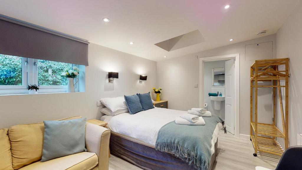Wimbledon Studios - 
