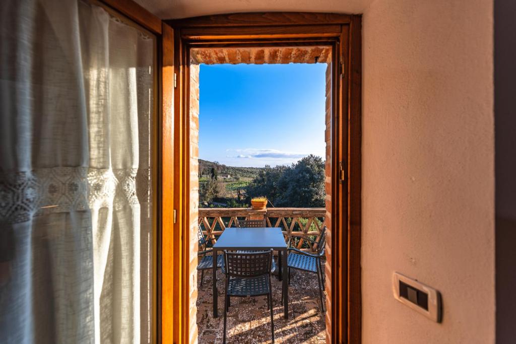 Zdjęcie z galerii obiektu Case Vacanze Ranza, Casale con Piscina e Relax w mieście San Gimignano