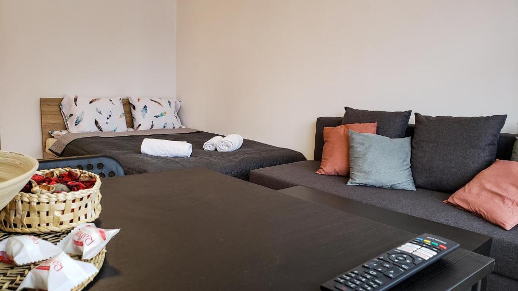 Studios and Apartments - Semiramida Gardens - Estudio Con Terraza
