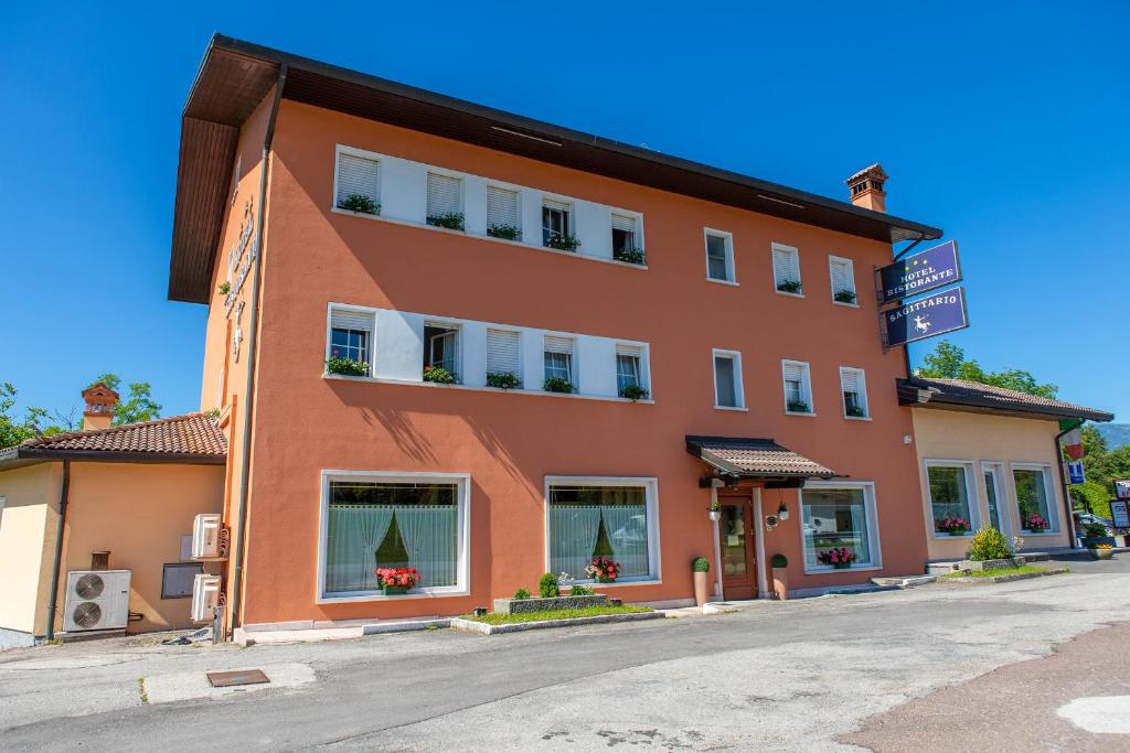 Budova, kde se hotel nachází