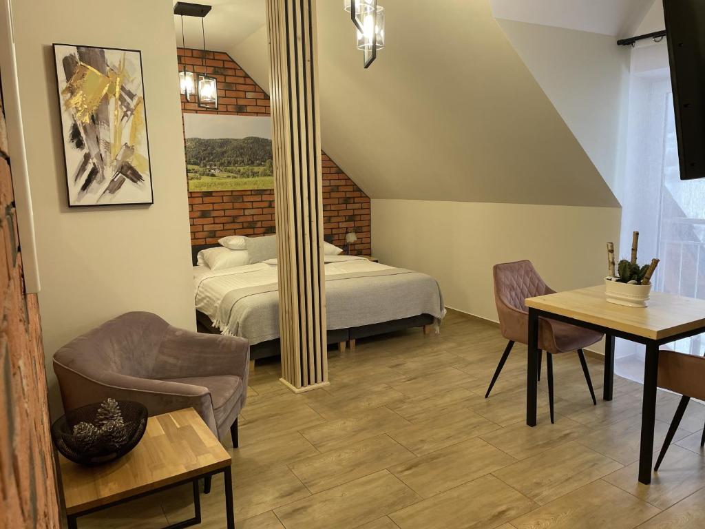 Dwór Bysina - Deluxe Double Room