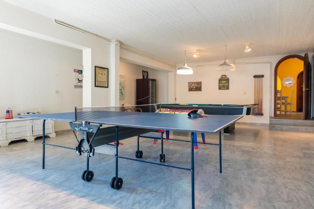 Stolní tenis v ubytování Villa Melandrina nebo okolí