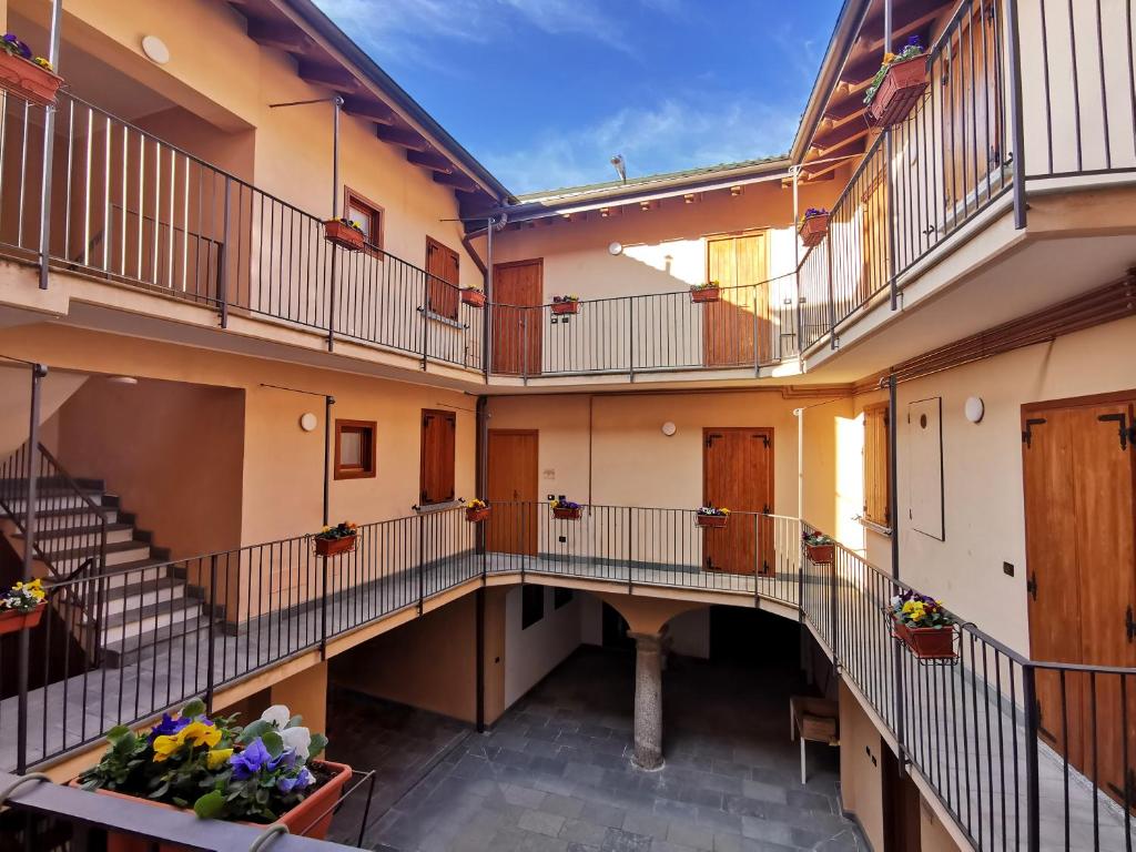 La Casa del Sarto Rooms and Apartments, Lecco Updated 2023 Prices