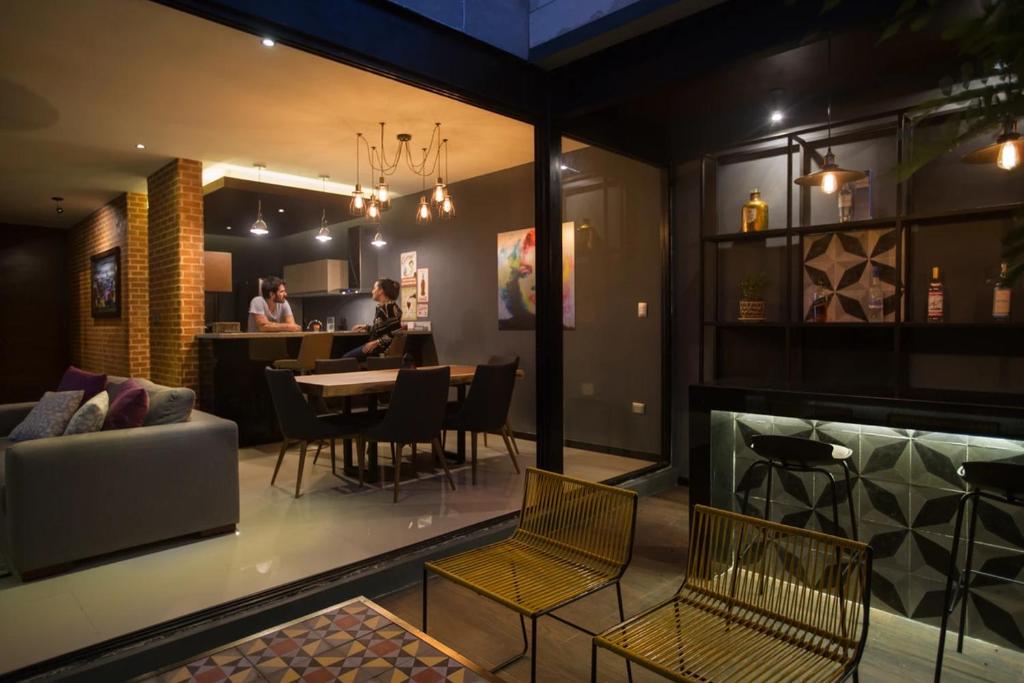 New York Style Town House - Housity