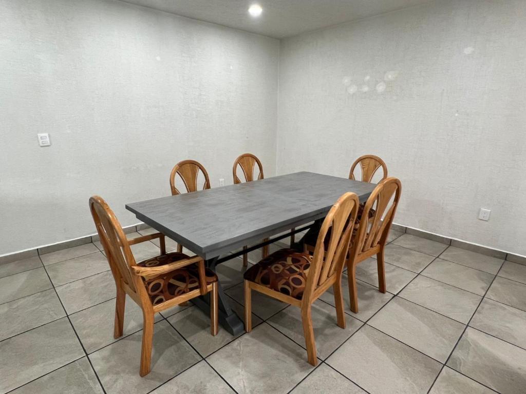 Fotografie z fotogalerie ubytování CASA EL CHALET v destinaci Morelia