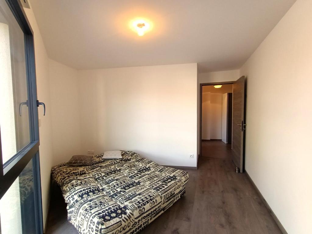 Fotografia z galérie ubytovania Lumineux T3 avec terrasse, à 2 pas du lac, garage privé, proche grand port ! - FR-1-555-82 v destinácii Aix-les-Bains