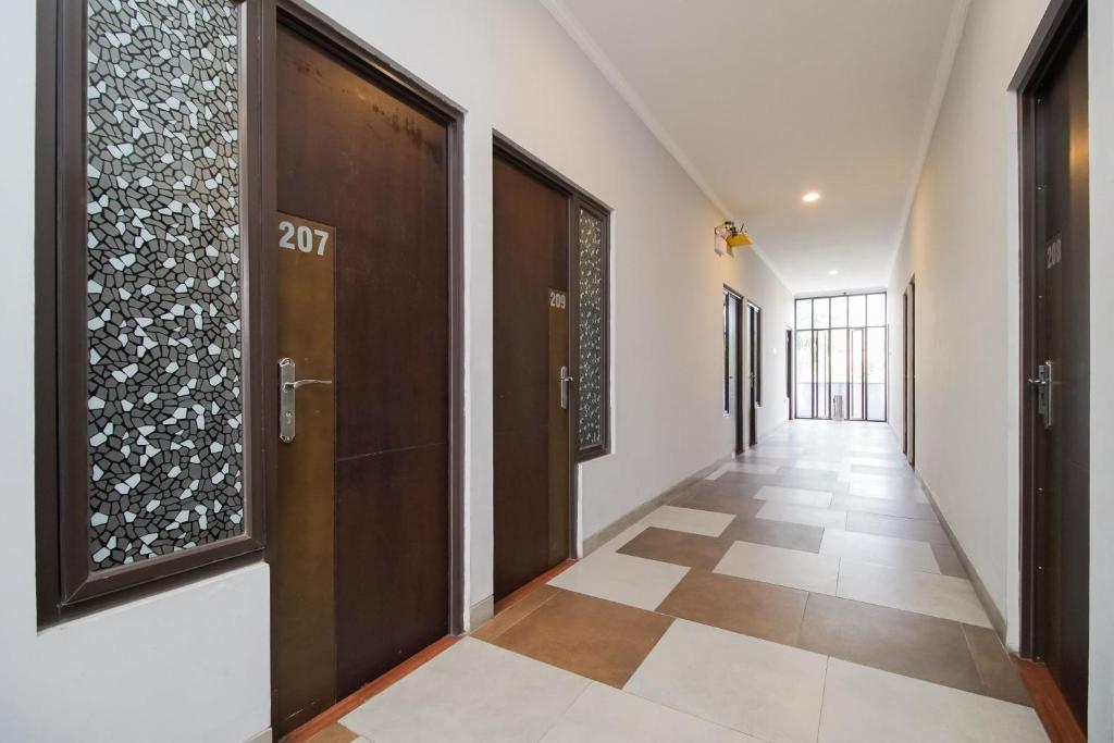 Fotografie z fotogalerie ubytování Urbanview Hotel Arafuru Residence Duren Sawit v destinaci Jakarta