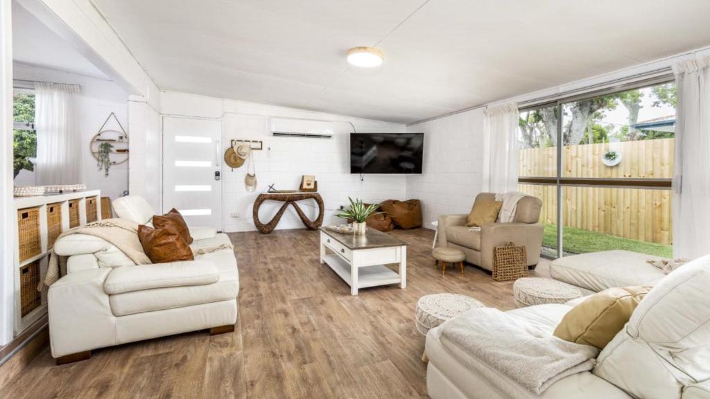 Holiday homes & houses for rent in Bribie Island