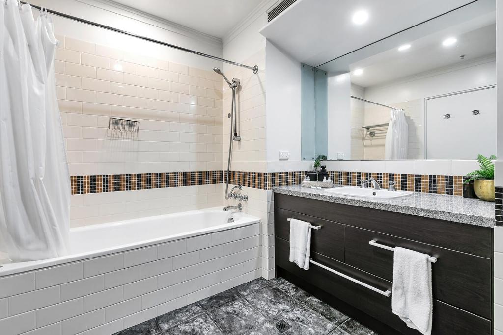 The Corporate's Selection + CP! - Resim 9