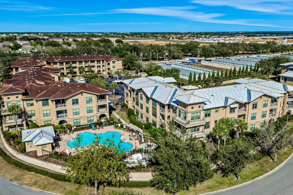an aerial view of a resort with a pool at Bella Piazza Getaway in Davenport
