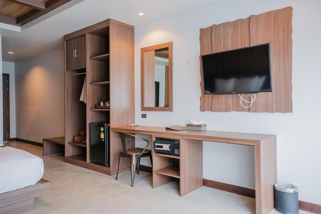 Malabar Pool Villa Phuket - 5