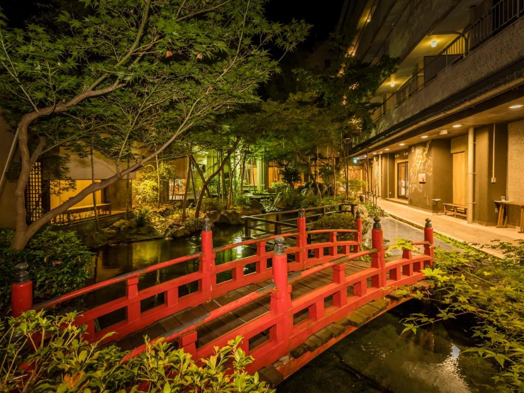 Zahrada ubytování Japanese Onsen Ryokan Kohakuen