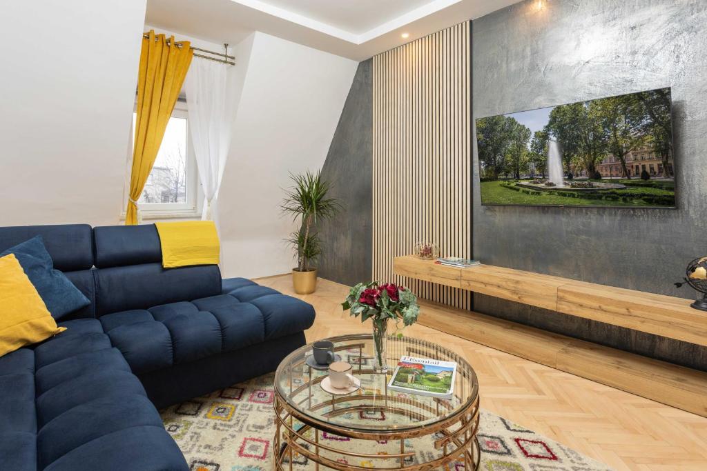 Design 1BDR Loft near Kvaternik Square
