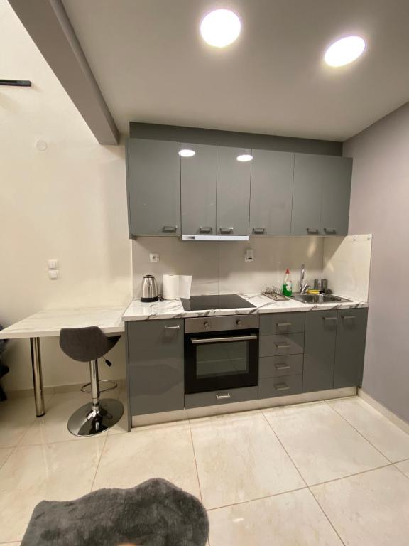 Kuchyňa alebo kuchynka v ubytovaní Luxury Loft Kalu Tsesme B