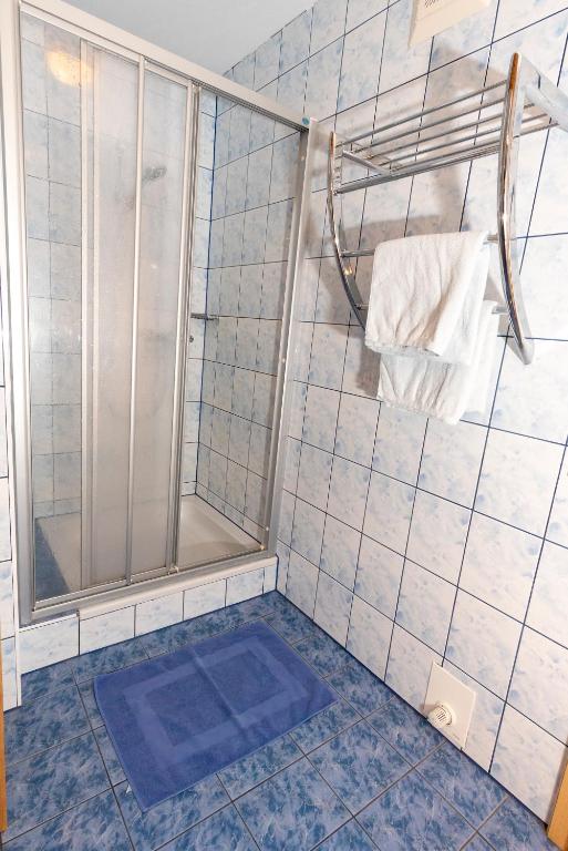 Koupelna v ubytování Landhaus Rainer