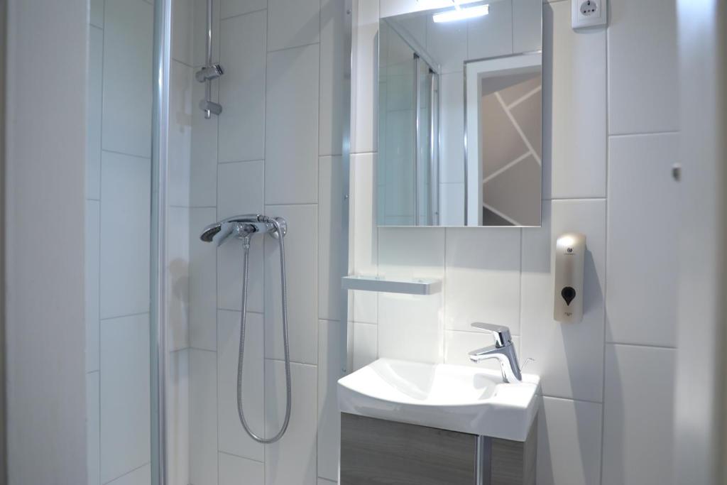 Art Hotel Charlottenburger Hof Berlin - Resim 33