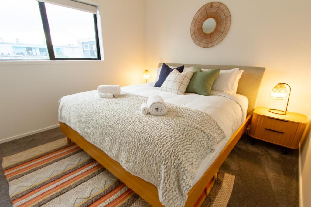 Deluxe Central retreat w/super king bed