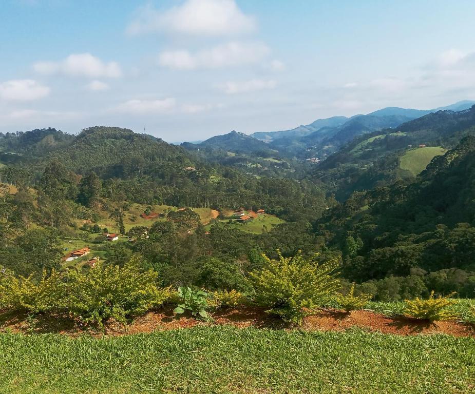 Fotografie z fotogalerie ubytování piscina nas montanhas de Gonçalves v destinaci Gonçalves