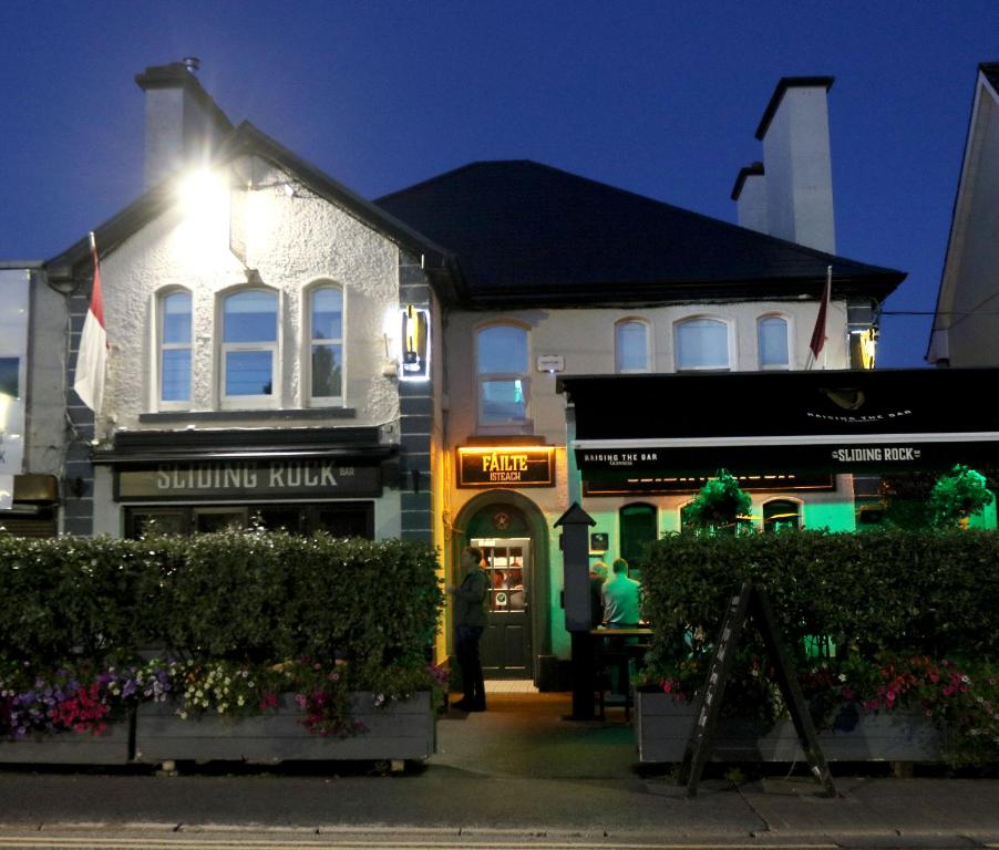 The Sliding Rock Inn - Resim 5