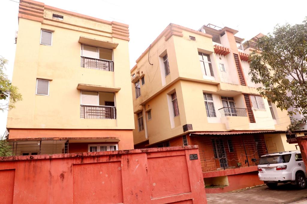 16 Guest Houses In Guwahati