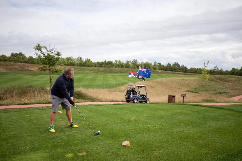 Golf v hotelu nebo okolí