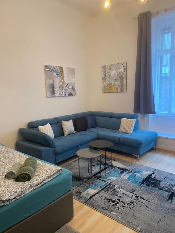 Blue Danube Apartment Downtown with Free Parking 1136 Budapest, 4 Tátra utca kép - 1