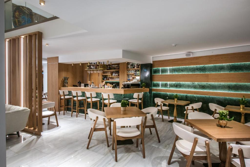 Posezení v ubytování Dimargio Luxury Hotel & Spa