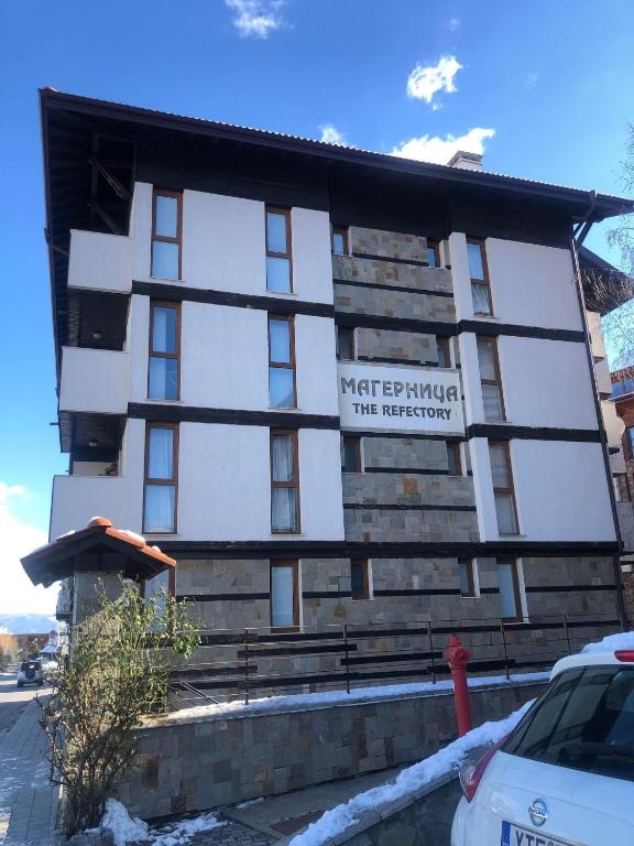 Budova, kde se apartmán nachází