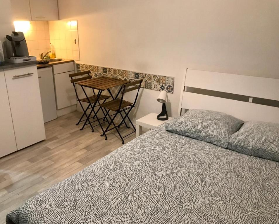 Le Pacific Lille Euralille - Studio Apartment