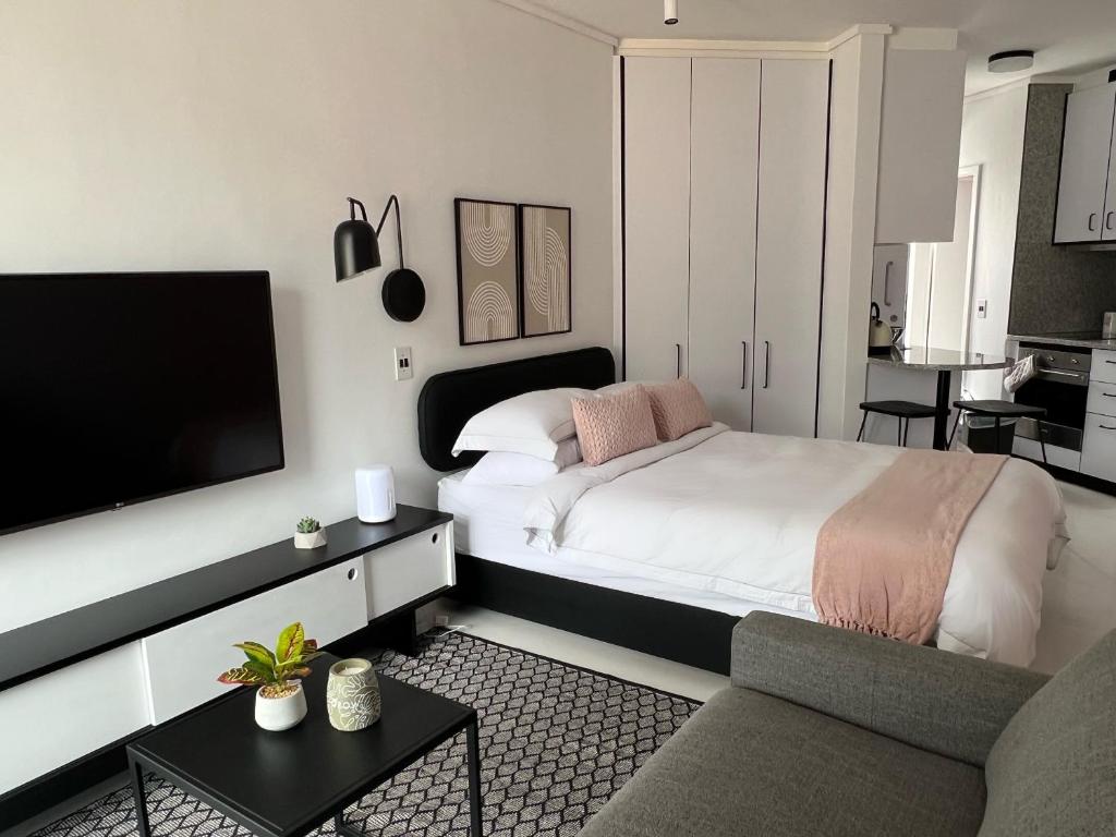 Sea Point Beach Studio, Cape Town Updated 2024 Prices