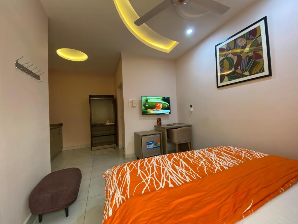 C7 Hazelwood Residence & Suites - 豪华双人房间与阳台