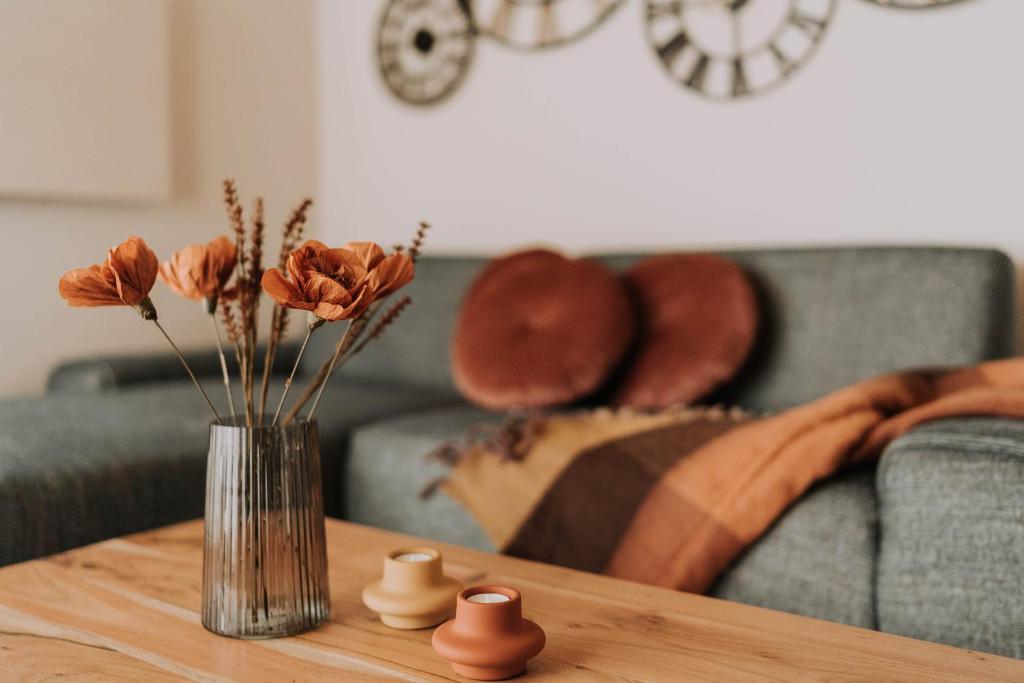 Posezení v ubytování Waidlerland Waldkirchen Chalets