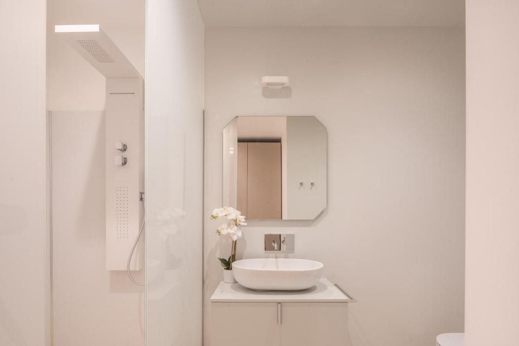 Ninfea Luxury Suites - 3