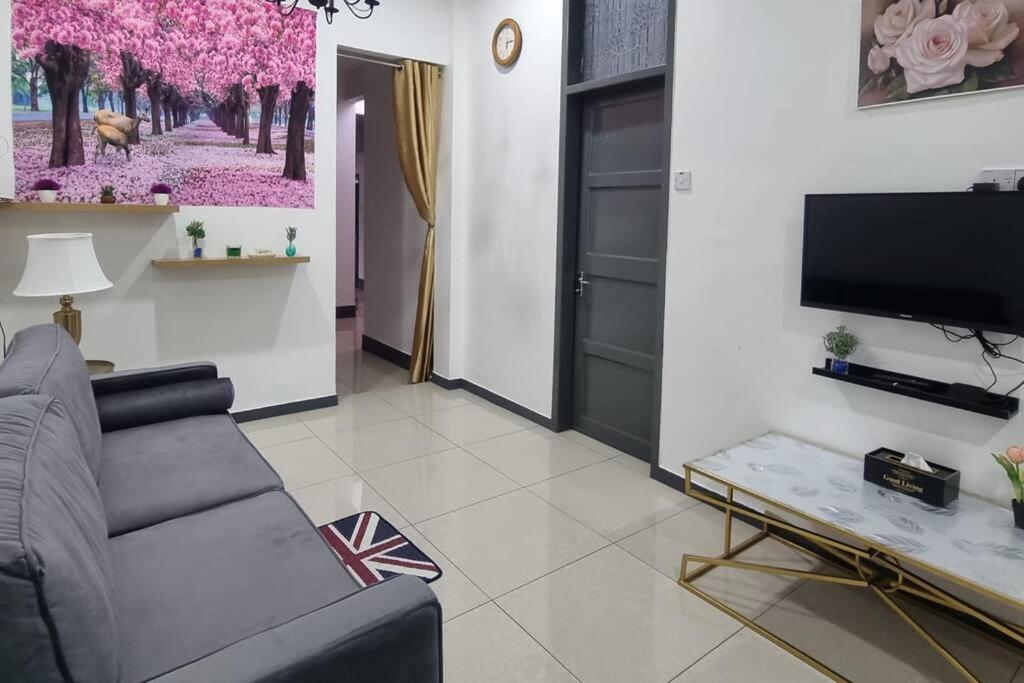 Sweet 3 bedroom home @ Canning Garden, Ipoh - Casa De Tres Dormitorios