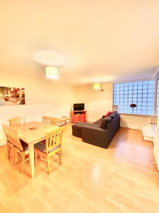 2 bed Apartment in City Centre, Dublin (aktualisierte Preise für 2024)