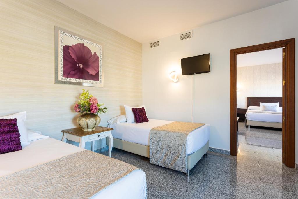 Hotel Plaza Del Castillo, Málaga – Bijgewerkte prijzen 2023