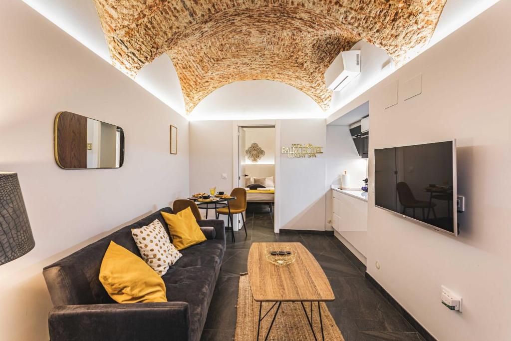 Apartamentos Cáceres Central Suites - 16