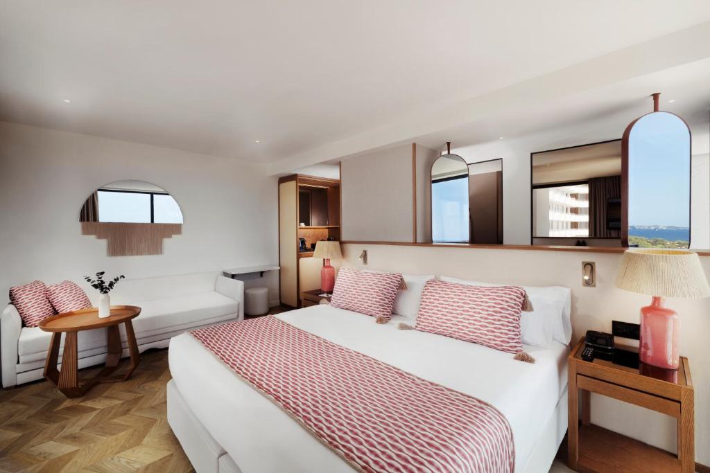 The Signature Level at TRS Ibiza Hotel All Inclusive Adults ...