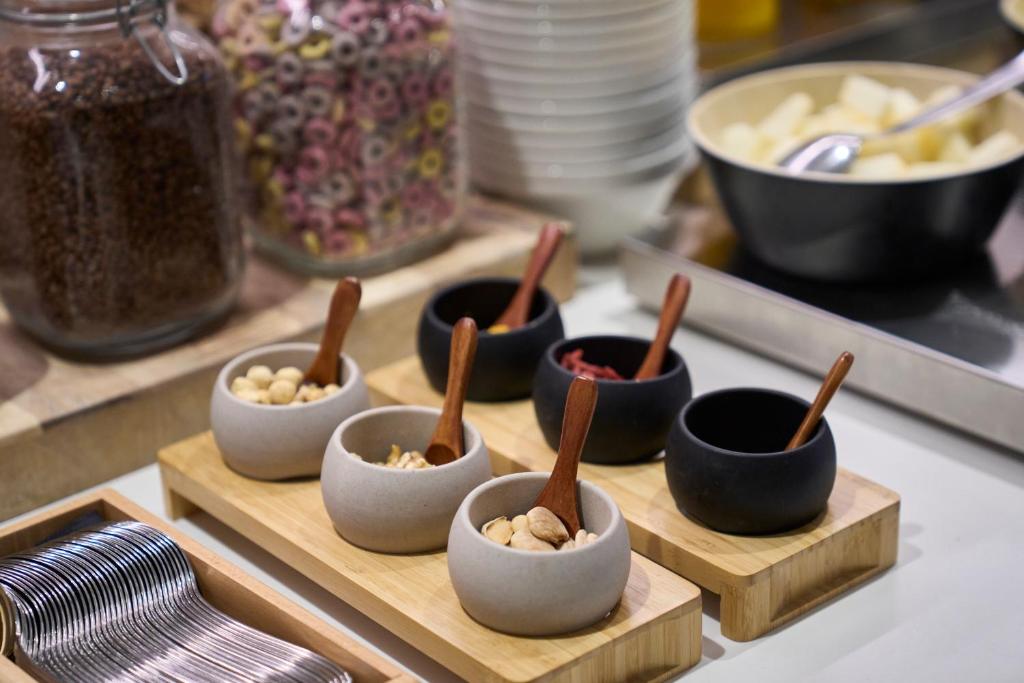 Catalonia Castellnou - Resim 11