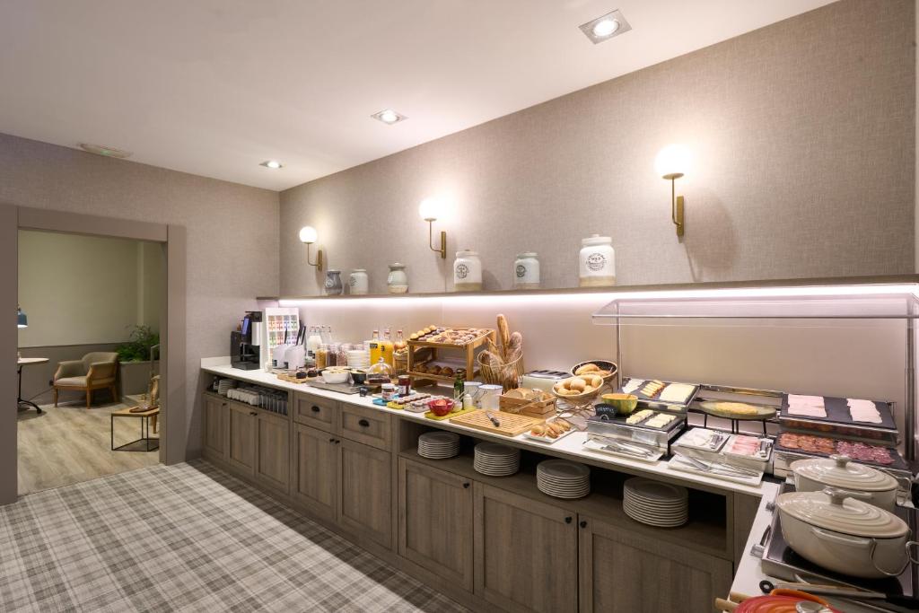 Catalonia Castellnou - Resim 27