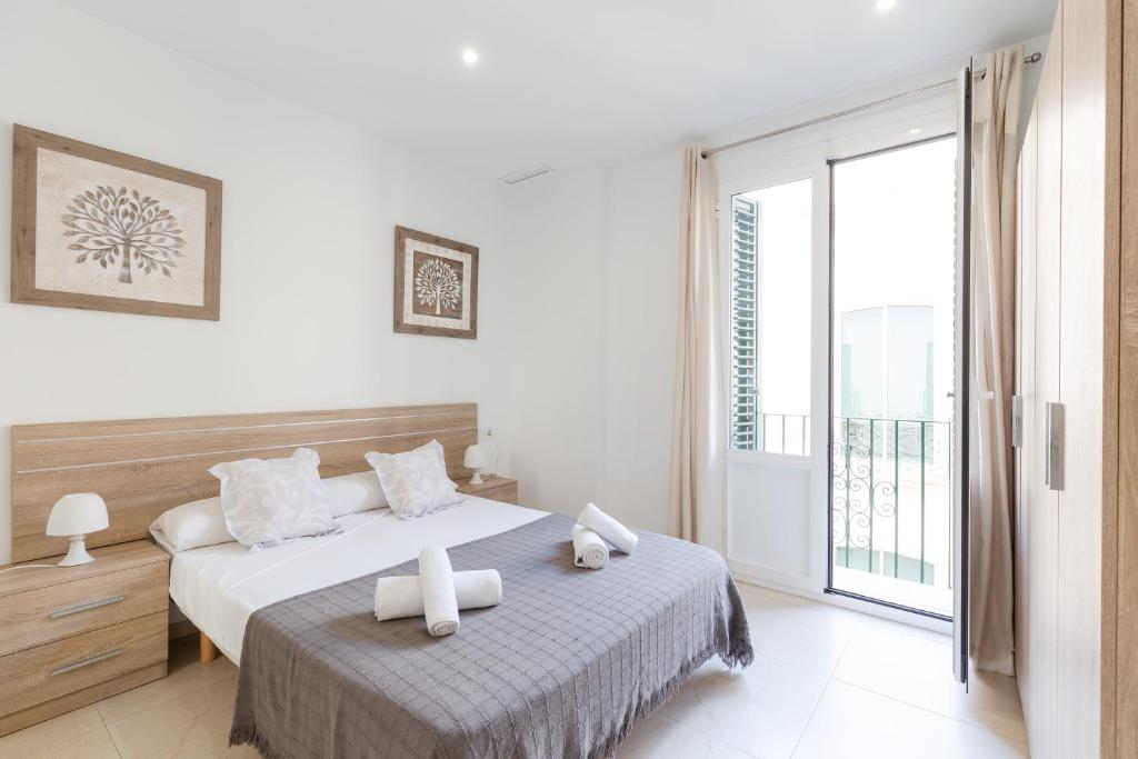 Playa - PLAZA AYUNTAMIENTO ALICANTE, Alicante – Precios ...