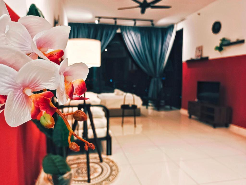 Posezení v ubytování New Georgetown Stylist 2BR Homestay for 10pax 无敌美景两房民宿 Beacon Executive Suite
