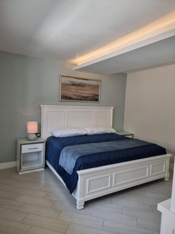 Postel nebo postele na pokoji v ubytování Casa Escamela Suites privadas